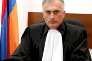 Դատավորը զուր տեղը իրար էր անցել