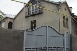 Armenian Parliament Reviews Bills to Exempt Church from Paying Taxes