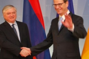 Երեկ Էդվարդ Նալբանդյանը Բեռլինում էր, այսօր՝ Փարիզում