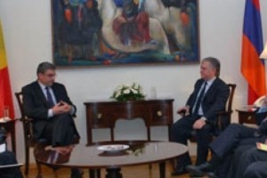 Հայաստանի արտգործնախարարը հանդիպել է Ռումինիայի արտգործնախարարի հետ