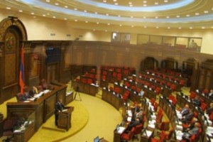 “Господин Мартиросян, сегодня ваш бенефис, я вас поздравляю”