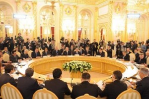 Sargsyan and Aliyev Shout &amp; Scuffle at Kremlin Reception?