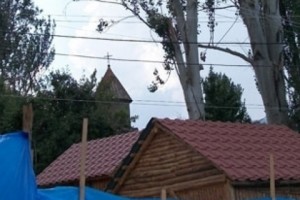 Construction at Kecharis: Who's In Charge?