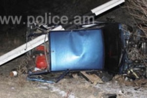 Մեքենան ընկել է ձորը, վարորդը վիրավոր է