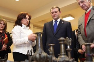 Նվեր՝ Երևանի պատմության թանգարանին