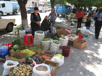 Sevan-street-market_6.10.09